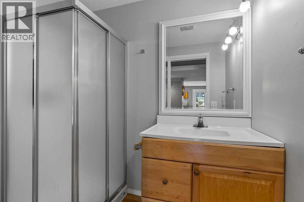 6 Strathford Place photo 34