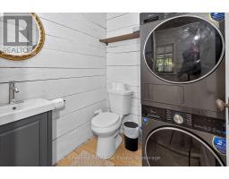 1627 Houseys Rapids Road, Gravenhurst, ON P1P1R3 Photo 10
