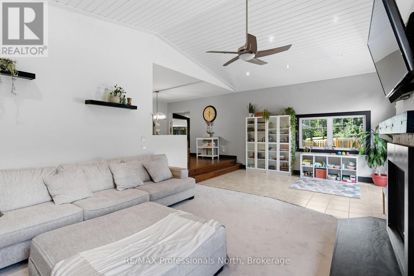 53 HARMONY ROAD - 25