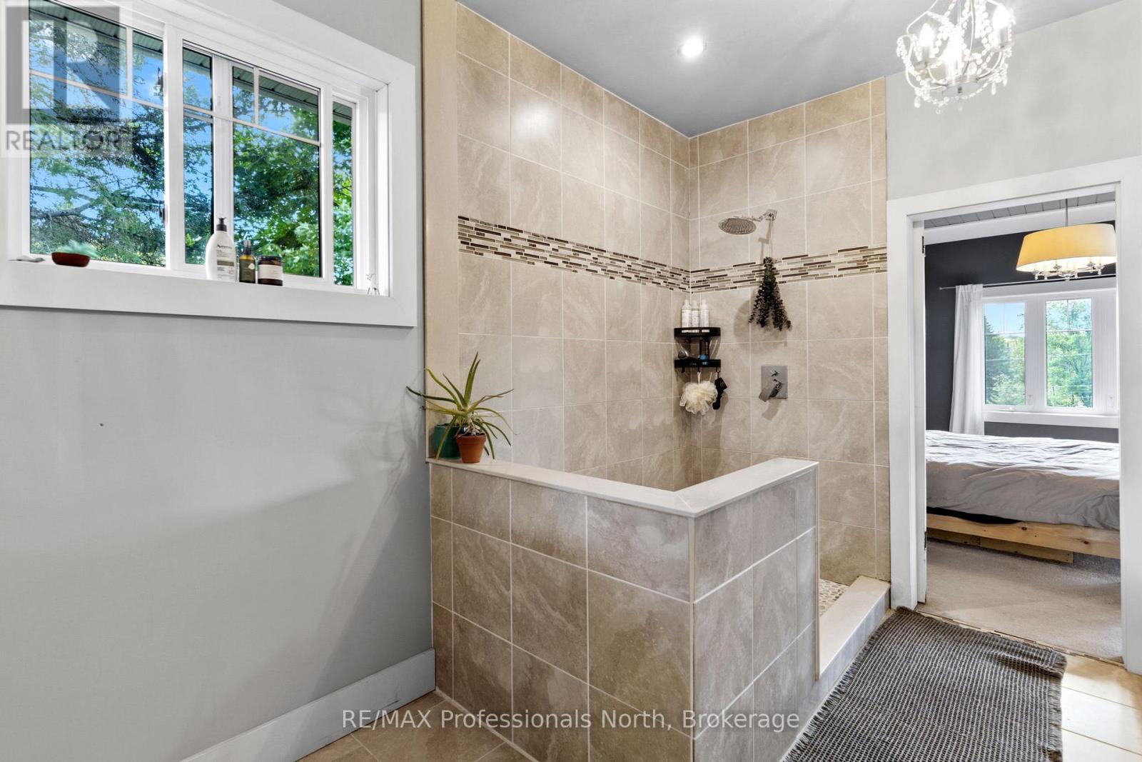 53 HARMONY ROAD - 30