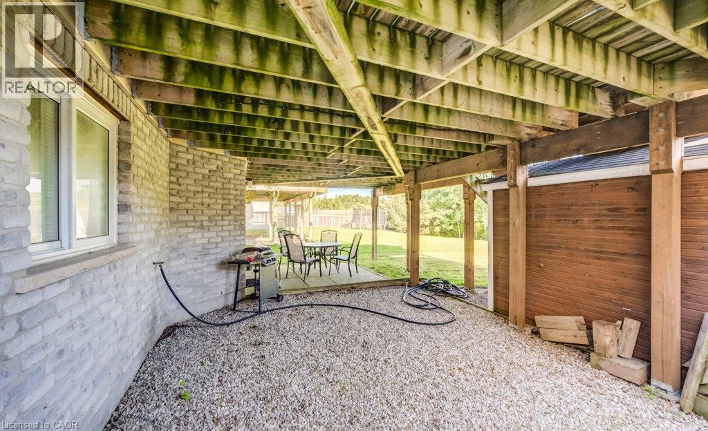 573 ROBERT FERRIE Drive - 39