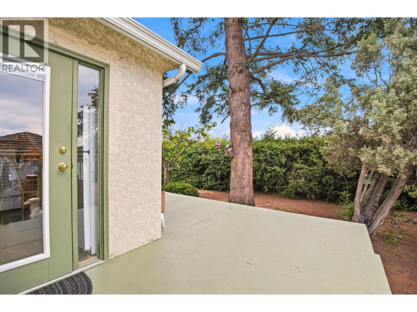  1666 Rutland Road, Kelowna