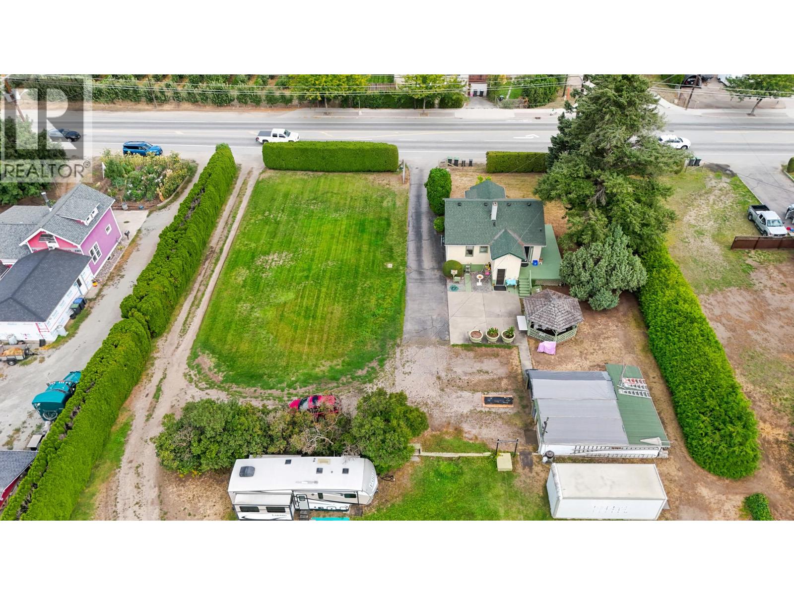 1666 Rutland Road, Kelowna