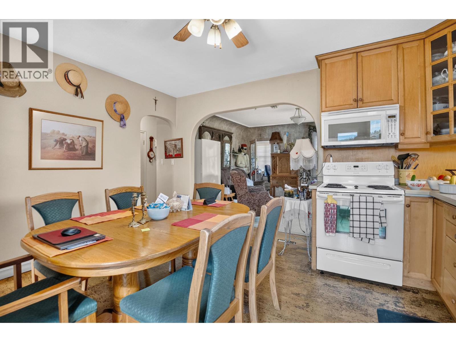  1666 Rutland Road, Kelowna