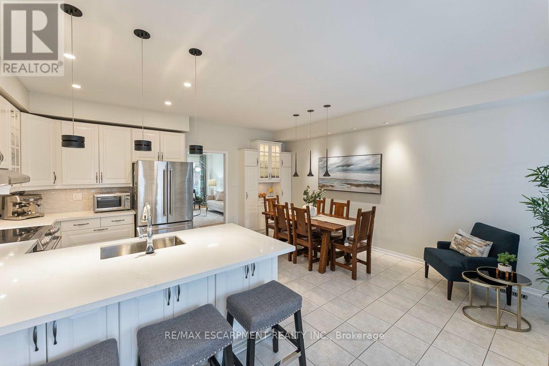 253 GATWICK DRIVE - 16