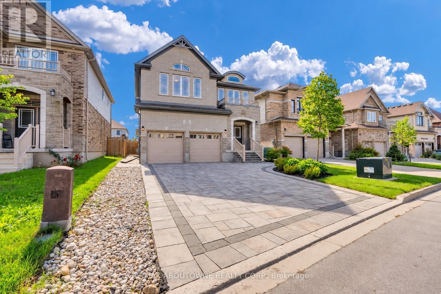 94 AMBROUS CRESCENT, Guelph (Kortright East) — photo 2