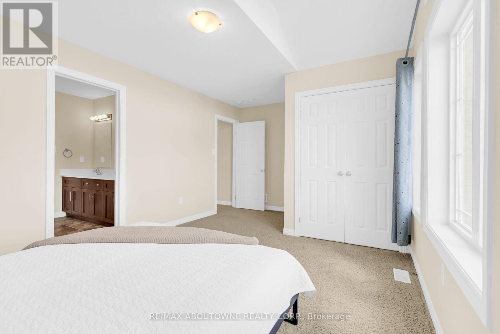 94 AMBROUS CRESCENT - Image 37