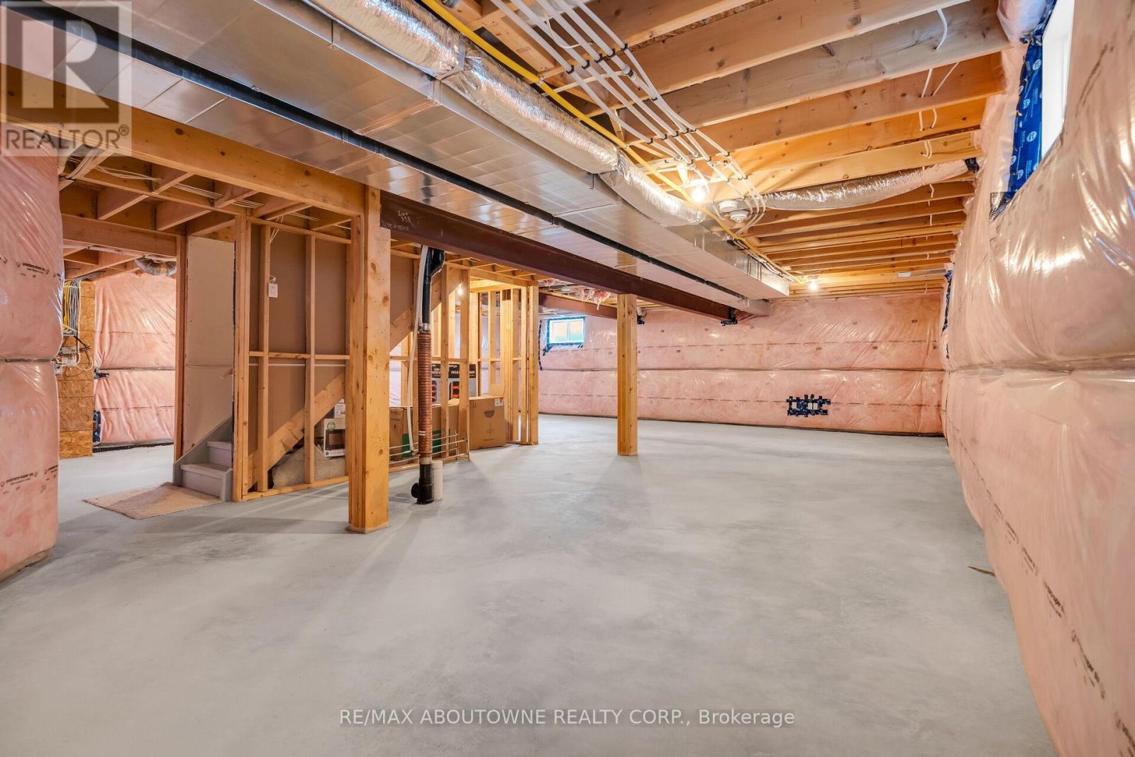 94 AMBROUS CRESCENT - Image 40