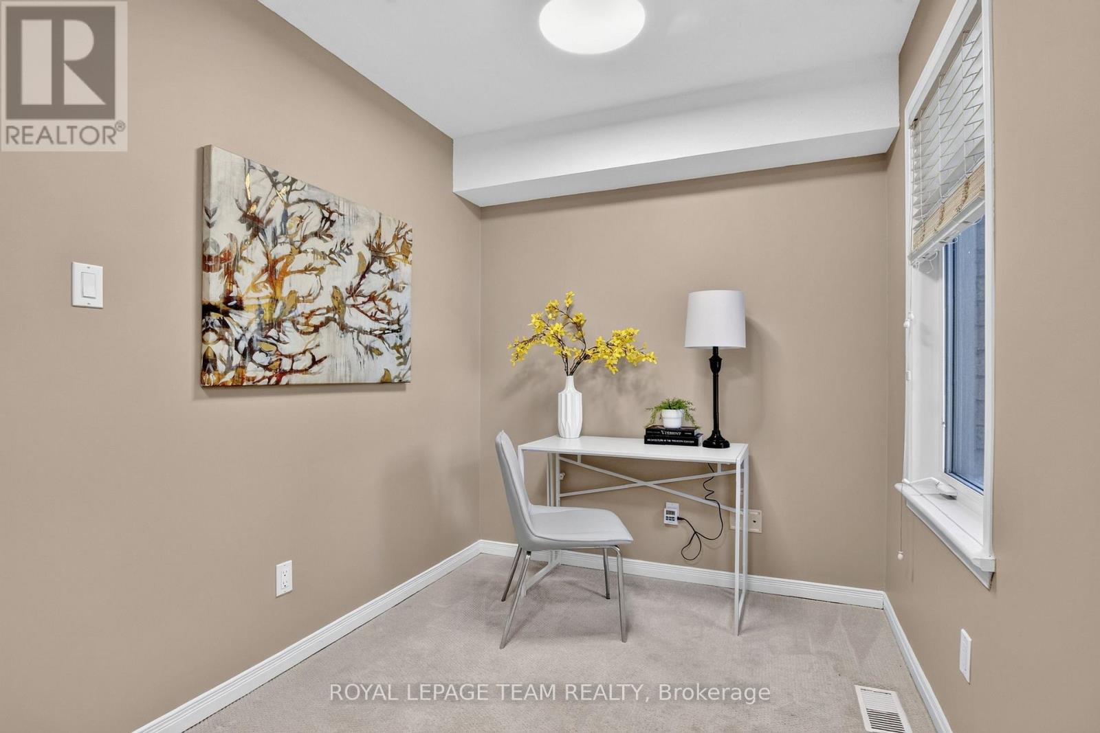 1 - 255 DEERCROFT AVENUE, Ottawa — photo 5