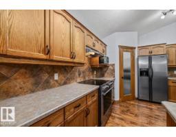 Bedroom 3 - 61 Linkside Bv, Spruce Grove, AB T7X4A6 Photo 8