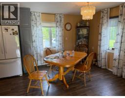 4pc Bathroom - 140 Main Street North, Dixonville, AB T0H1E0 Photo 6