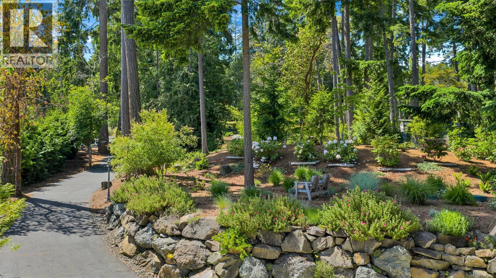 6371 Genoa Bay Rd - 47