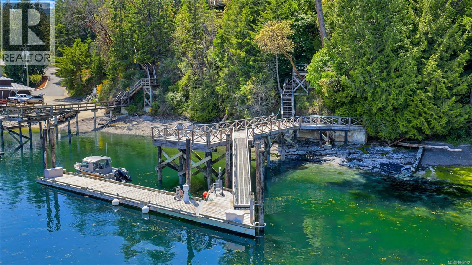 6371 Genoa Bay Rd - 6