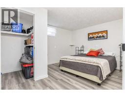 239 2 Street E, Brooks, AB T1R0G8 Photo 39