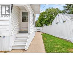 239 2 Street E, Brooks, AB T1R0G8 Photo 46