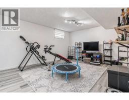 239 2 Street E, Brooks, AB T1R0G8 Photo 40