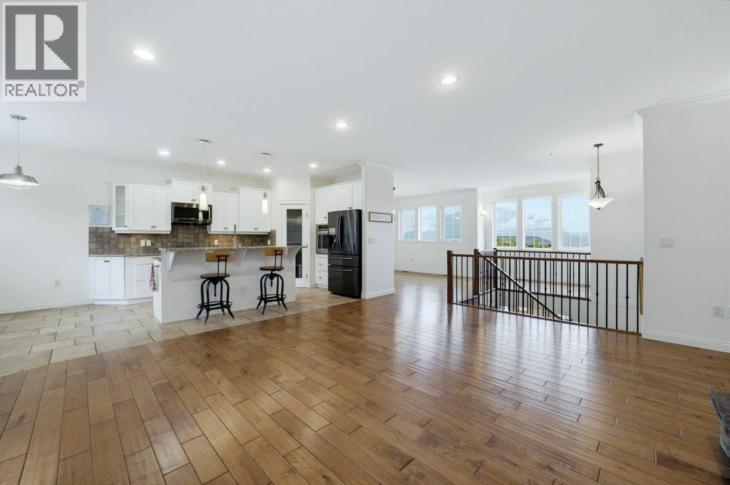 2440 4 Avenue SE - 27