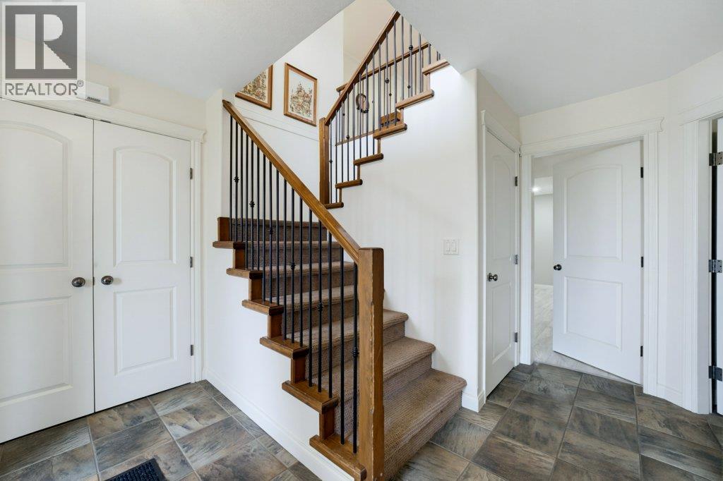 2440 4 Avenue SE - 8