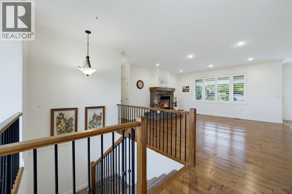 2440 4 Avenue SE - 22