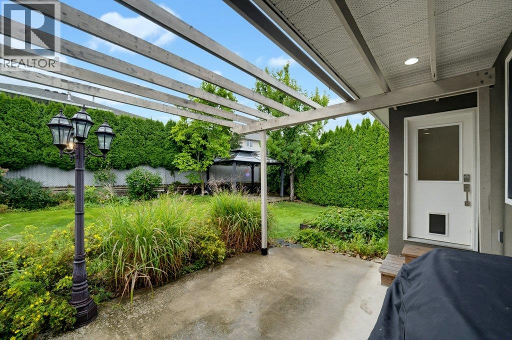 2440 4 Avenue SE - 75