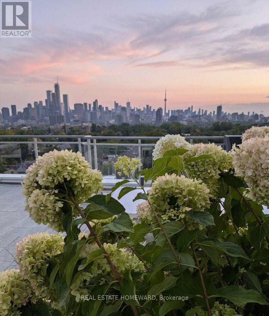 #309 223 ST CLAIR AVENUE W - 27
