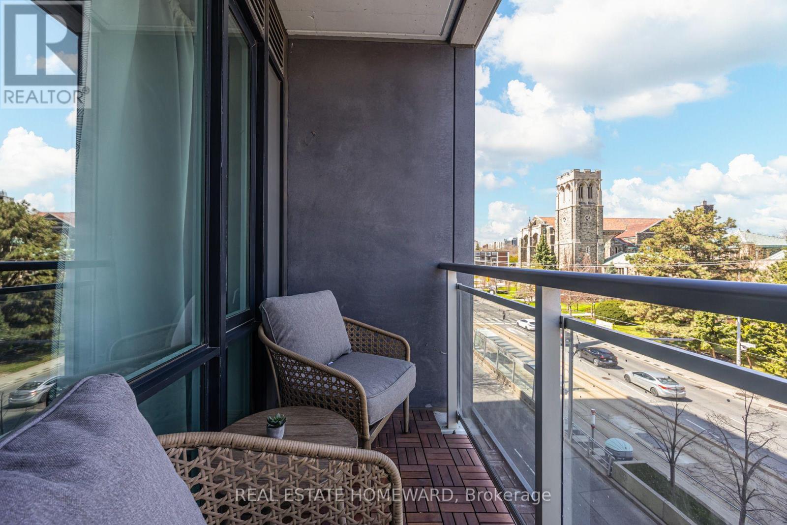 #309 223 ST CLAIR AVENUE W - 22