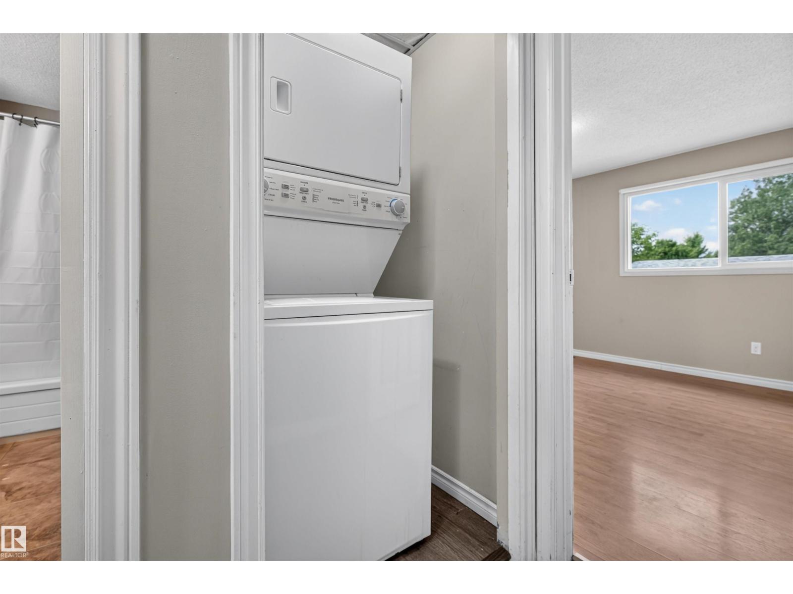3968 55 ST NW - 10
