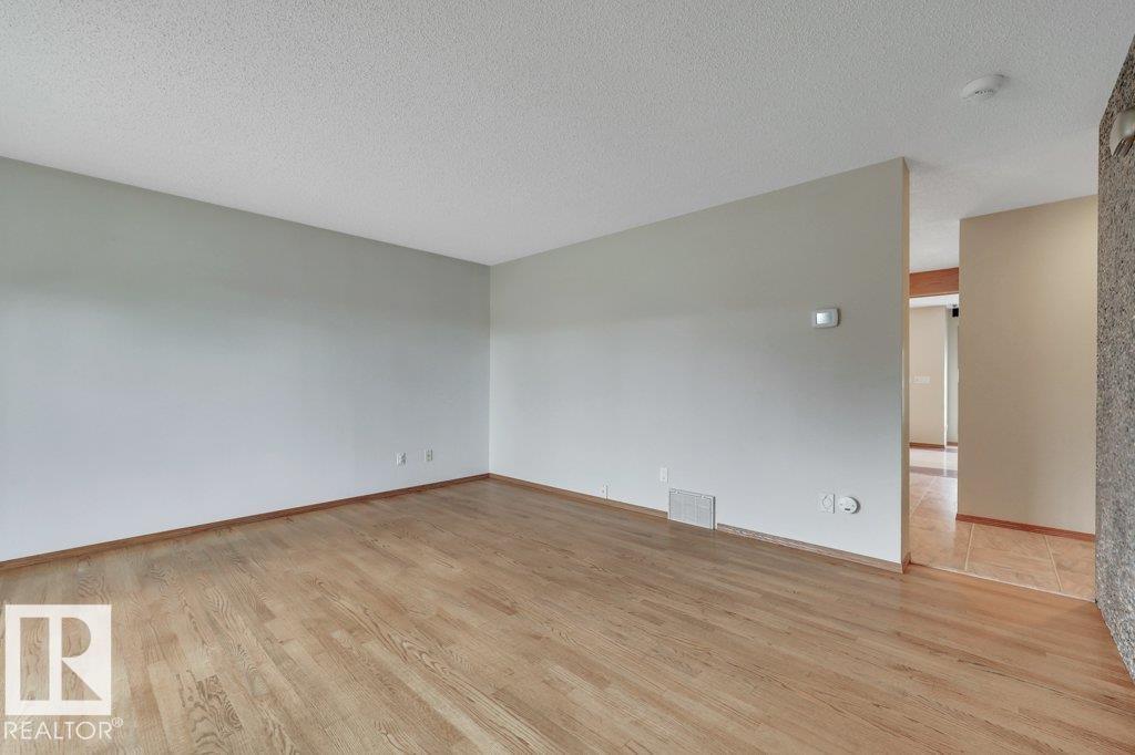 17927 92A ST NW - 6