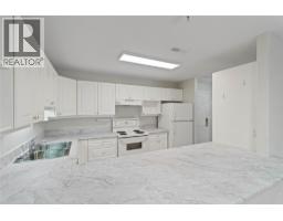 Living room - 2169 Flamingo Road Unit# 309, Kamloops, BC V2C4J8 Photo 8