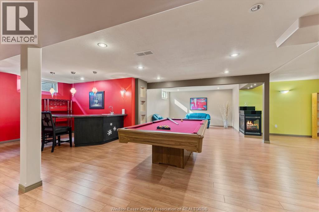 2705 LOMBARDY CRESCENT - 28