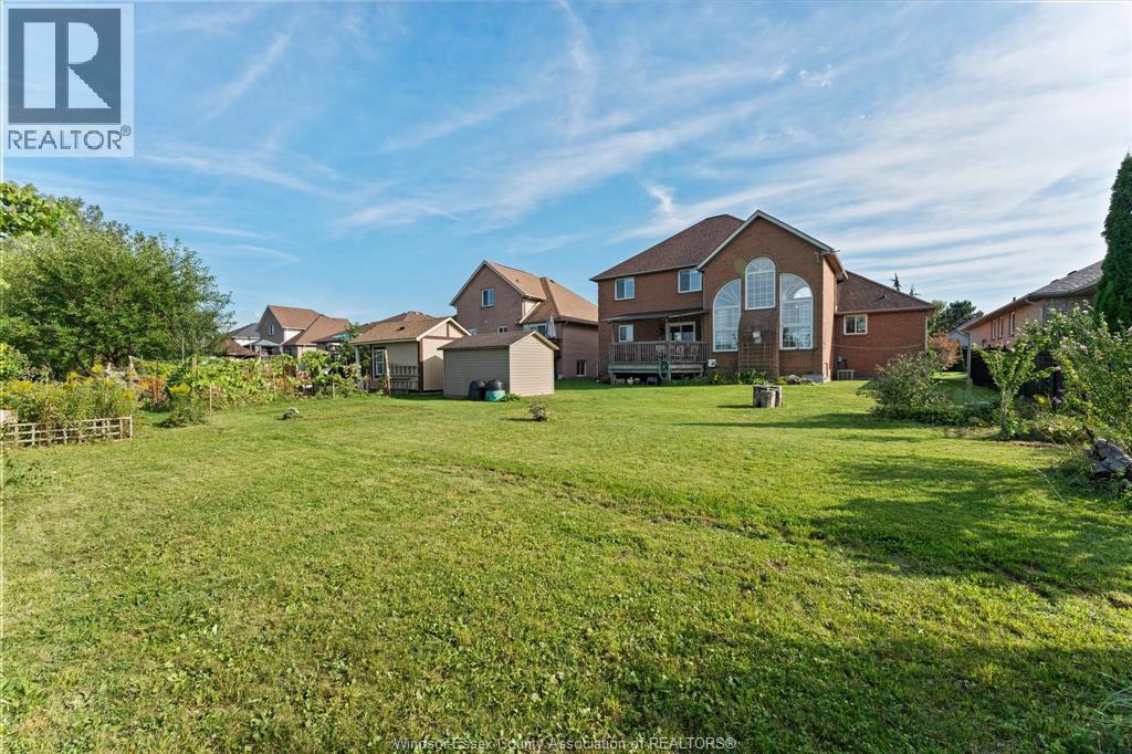 2705 LOMBARDY CRESCENT - 41