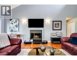 Recreation room - 621 County Rd 20, Kingsville, ON N9Y2E6 Photo 7