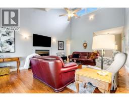 4pc Ensuite bath - 621 County Rd 20, Kingsville, ON N9Y2E6 Photo 8