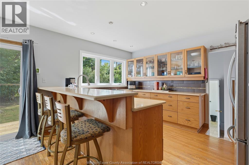 2574 BUCKINGHAM - 18