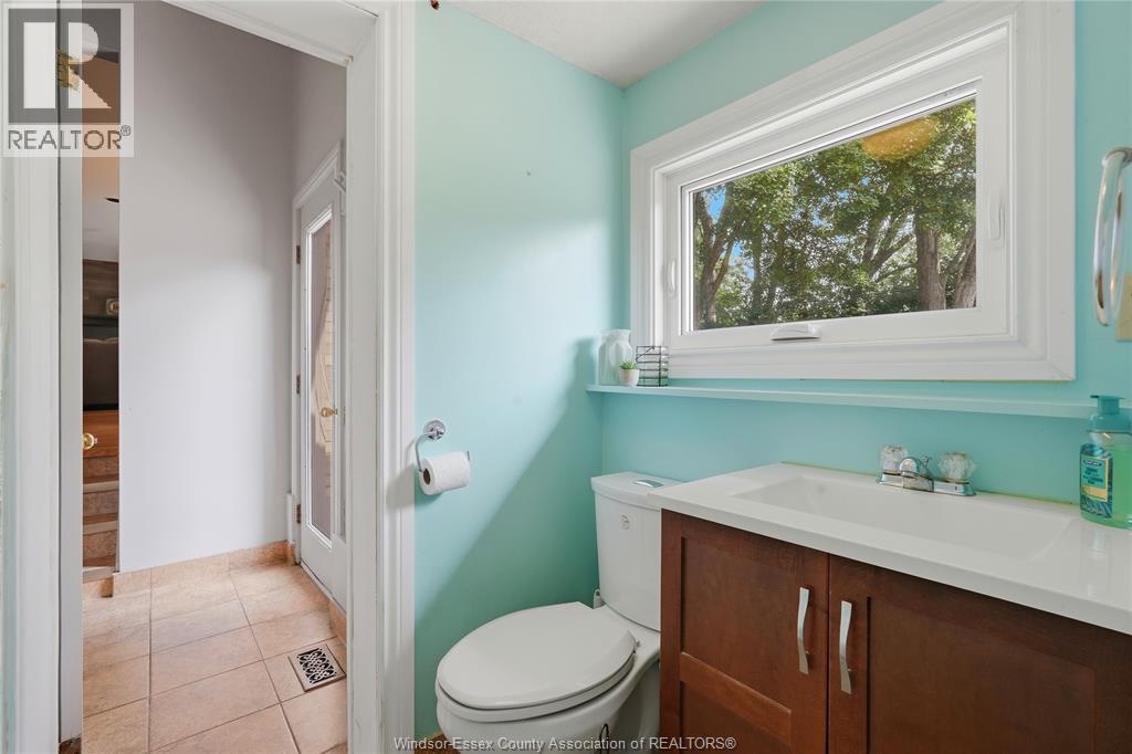 2574 BUCKINGHAM - 26