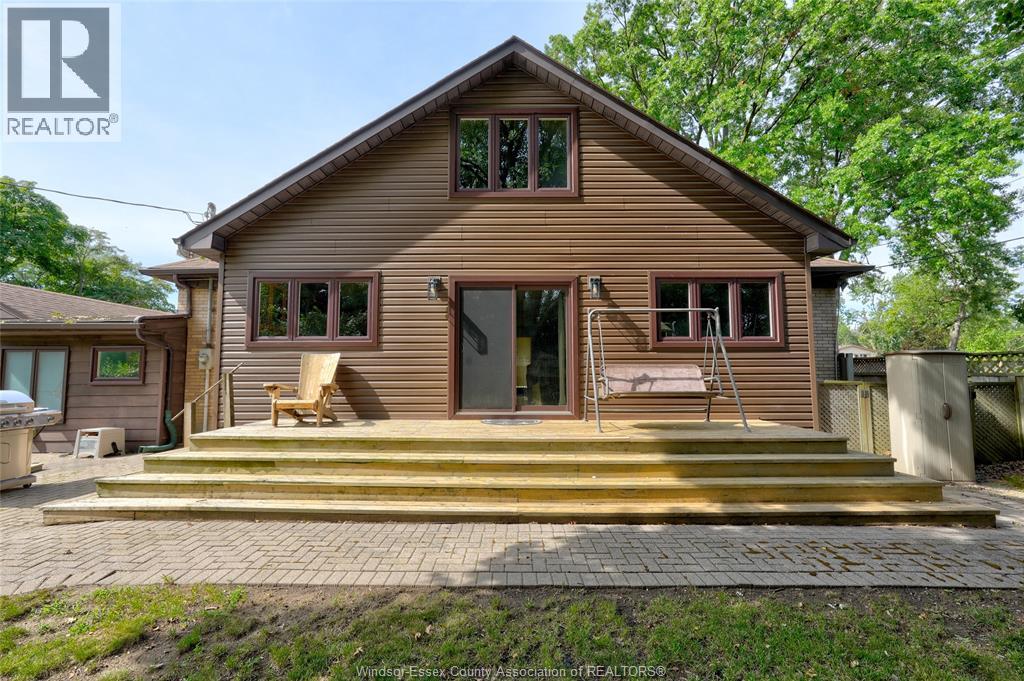 2574 BUCKINGHAM - 39