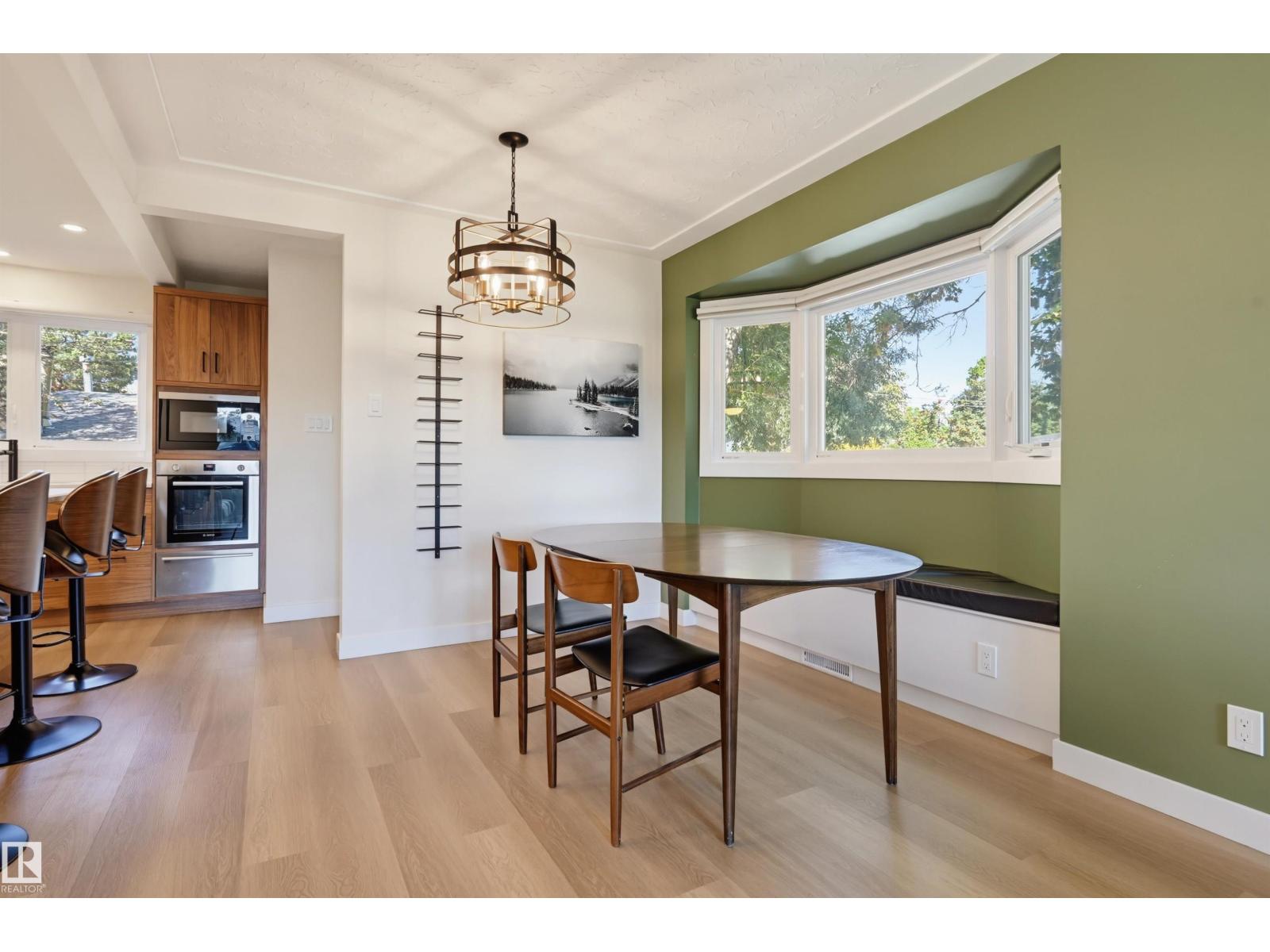 9544 148 ST NW - 8