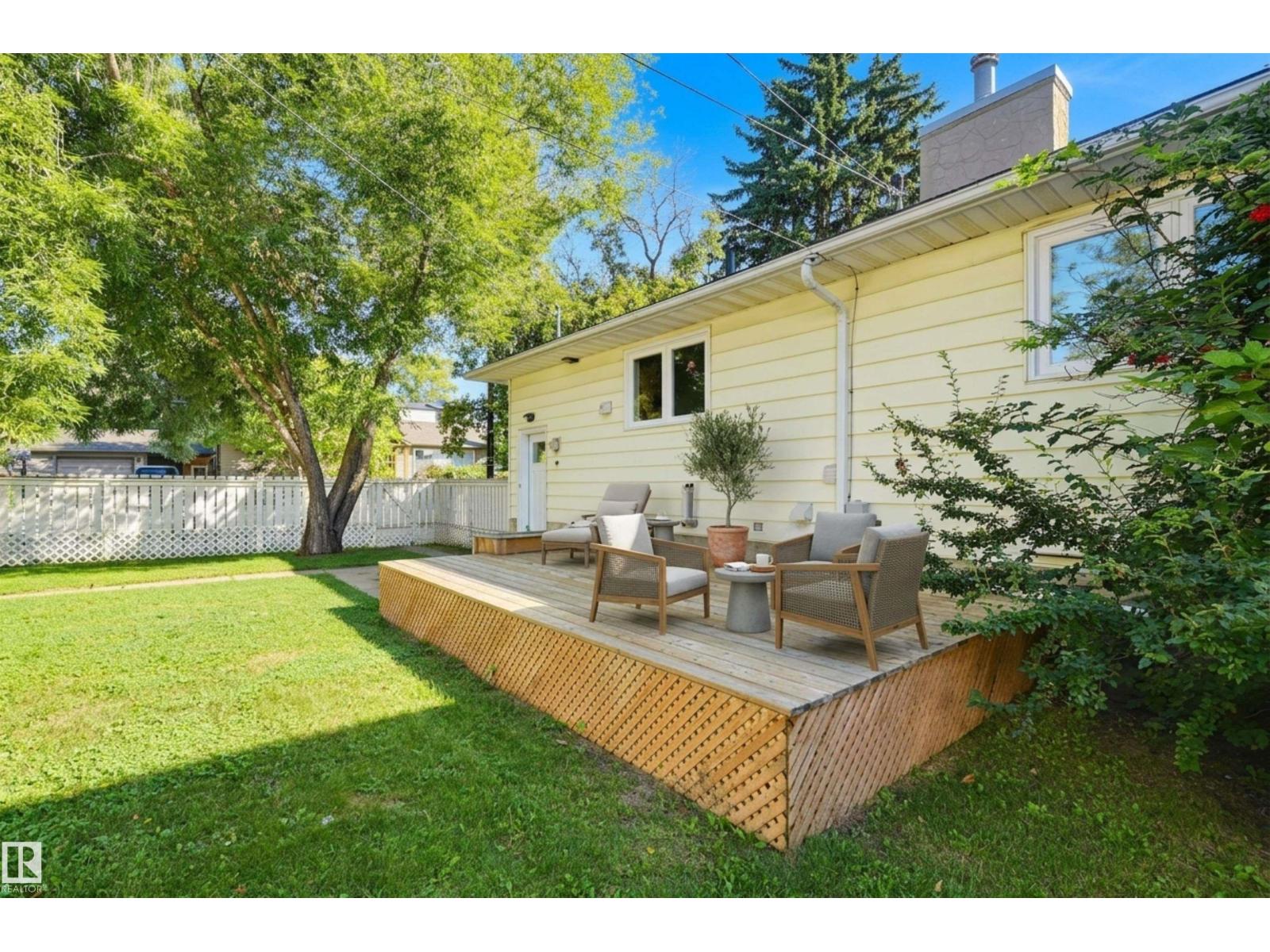 9544 148 ST NW - 37