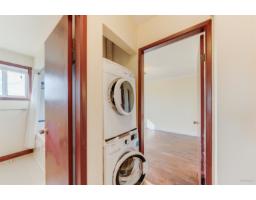 15894 Thrift Avenue, White Rock, BC V4B2M8 Photo 26