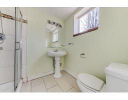 15894 Thrift Avenue, White Rock, BC V4B2M8 Photo 40