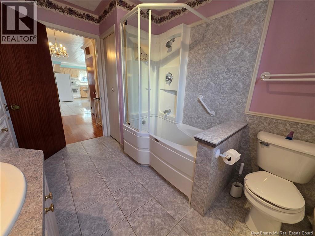 198 Bellevue Street - Image 24