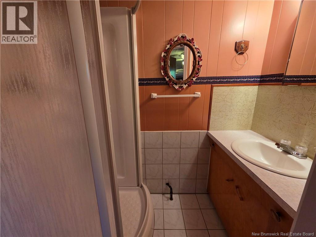 198 Bellevue Street - Image 34