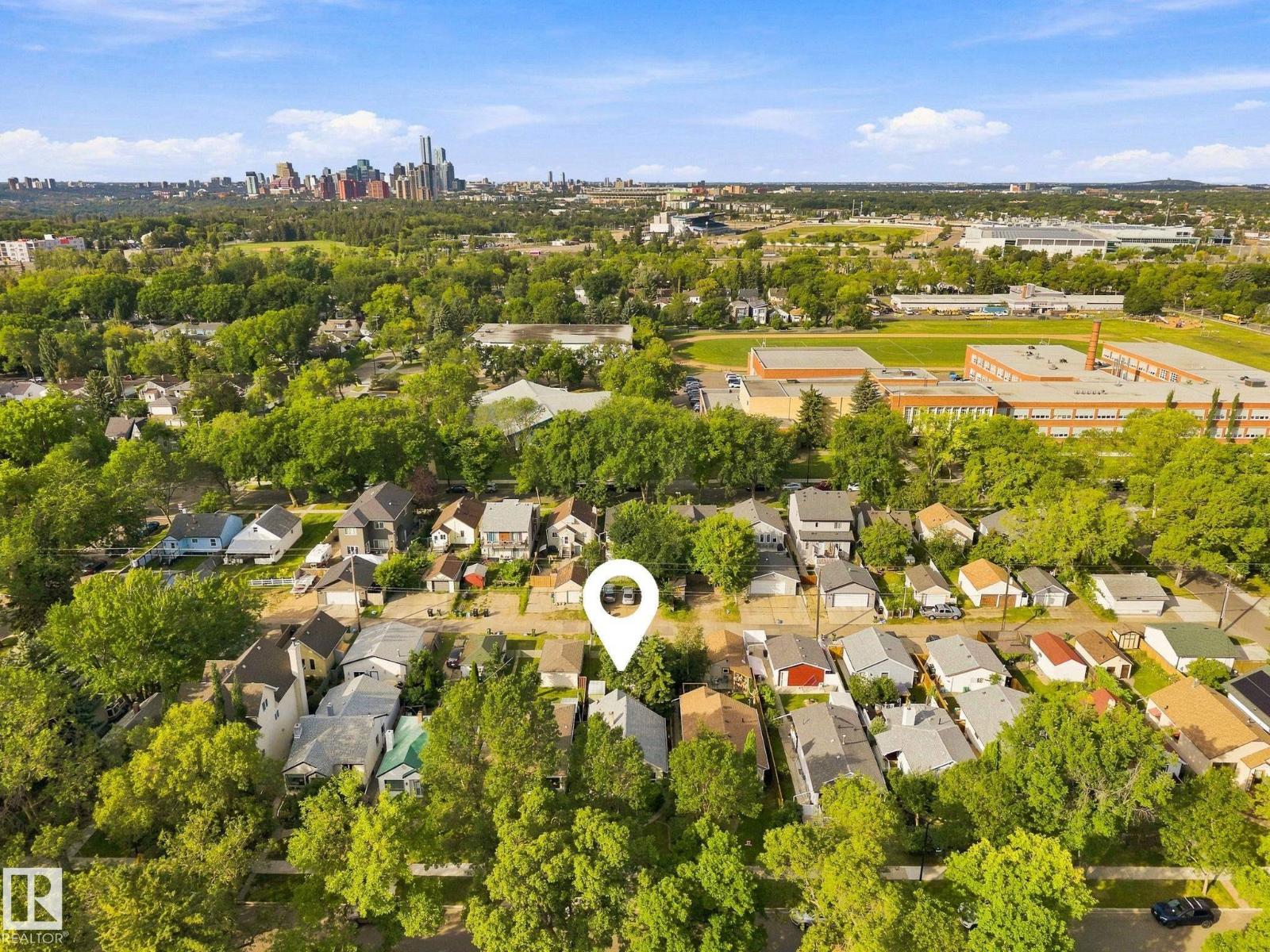 11424 67 ST NW - 35