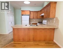 3pc Bathroom - 4516 54 Street, Ponoka, AB T4J1J4 Photo 9