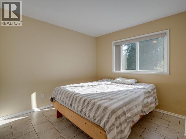 2530 JENKINSON ROAD, Powell River