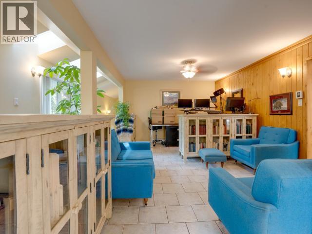 2530 JENKINSON ROAD, Powell River