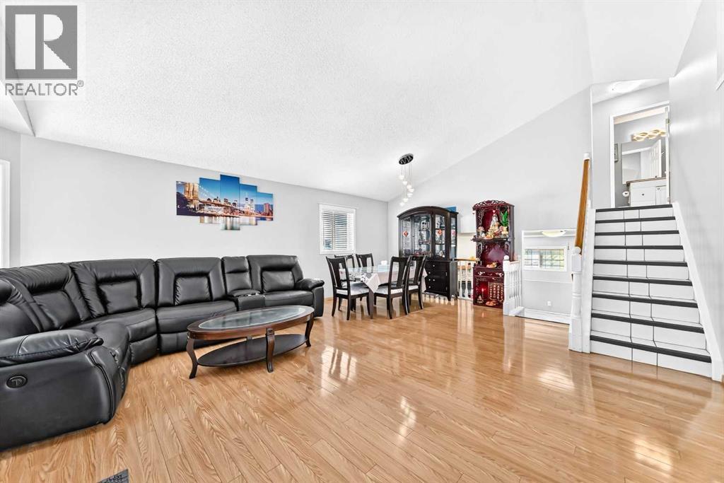 131 Applewood Drive SE - 3