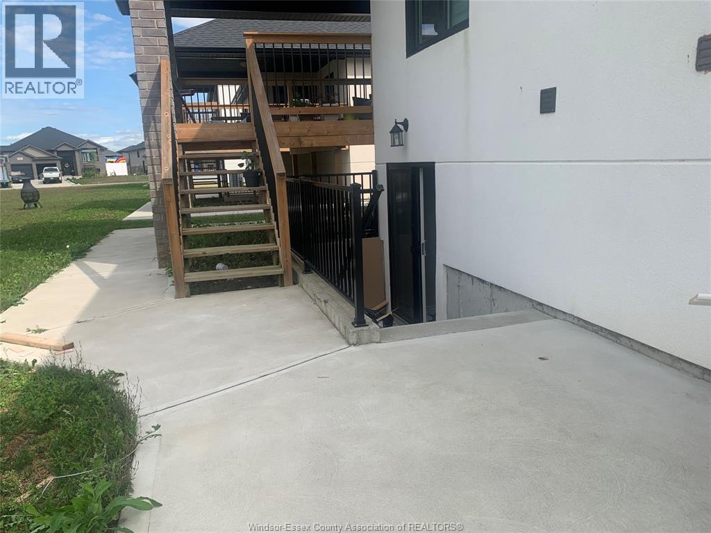 112 KINGSBRIDGE DRIVE Unit# LOWER, Amherstburg — photo 3
