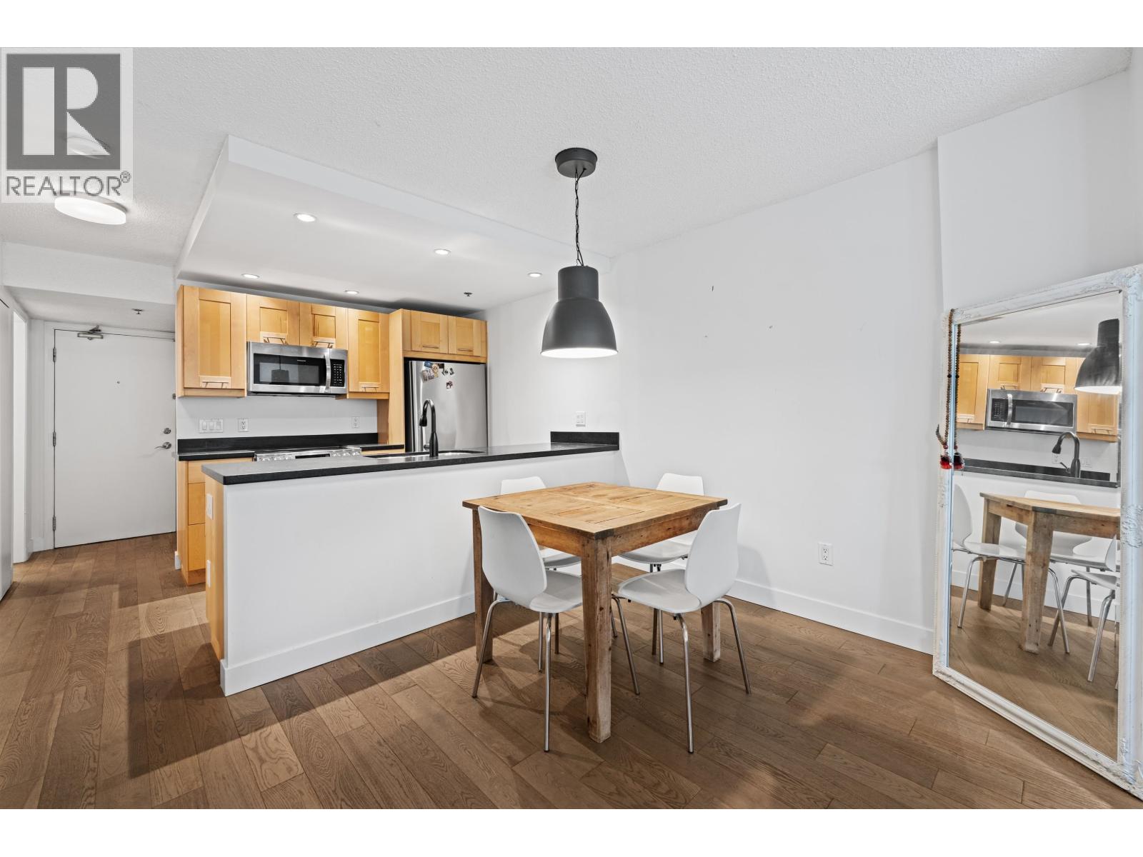 304 1925 W 2ND AVENUE, Vancouver — photo 5