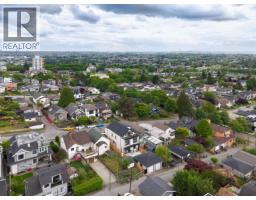 1 3645 Dundas Street, Vancouver, BC V5K1S3 Photo 28